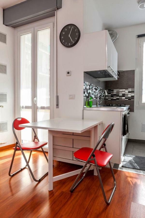 Apartamento Bright House In Milán Exterior foto